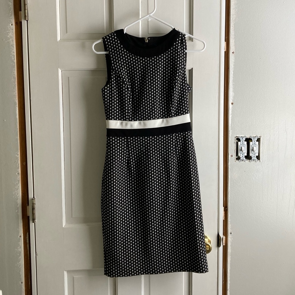 Semi-Formal Black and white knee-length dress Tommy Hilfiger